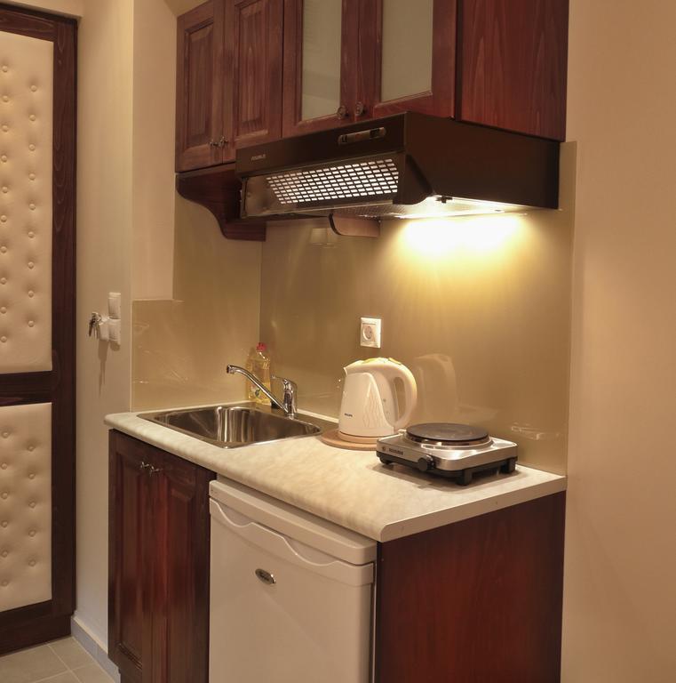 Corali Studios Palaiochora Habitación foto