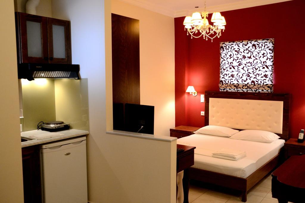 Corali Studios Palaiochora Habitación foto